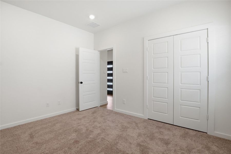 Spacious, unfurnished interior of a new home in , Alvin (Image 28). Spacious, unfurnished interior of a new home in , Alvin (Image 28).