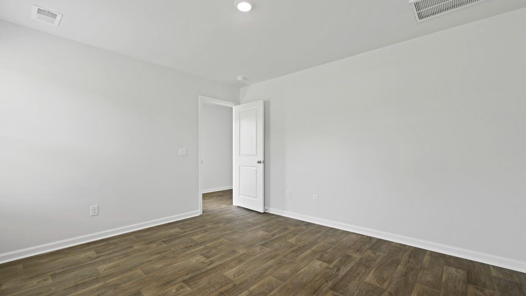 Spacious, unfurnished interior of a new home in Evergreen, Holly Hill (Image 11).