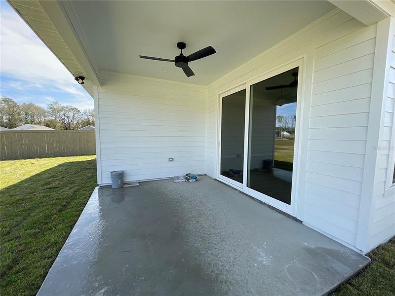 Exterior details and patio area of a home in , Gainesville (Image 2).