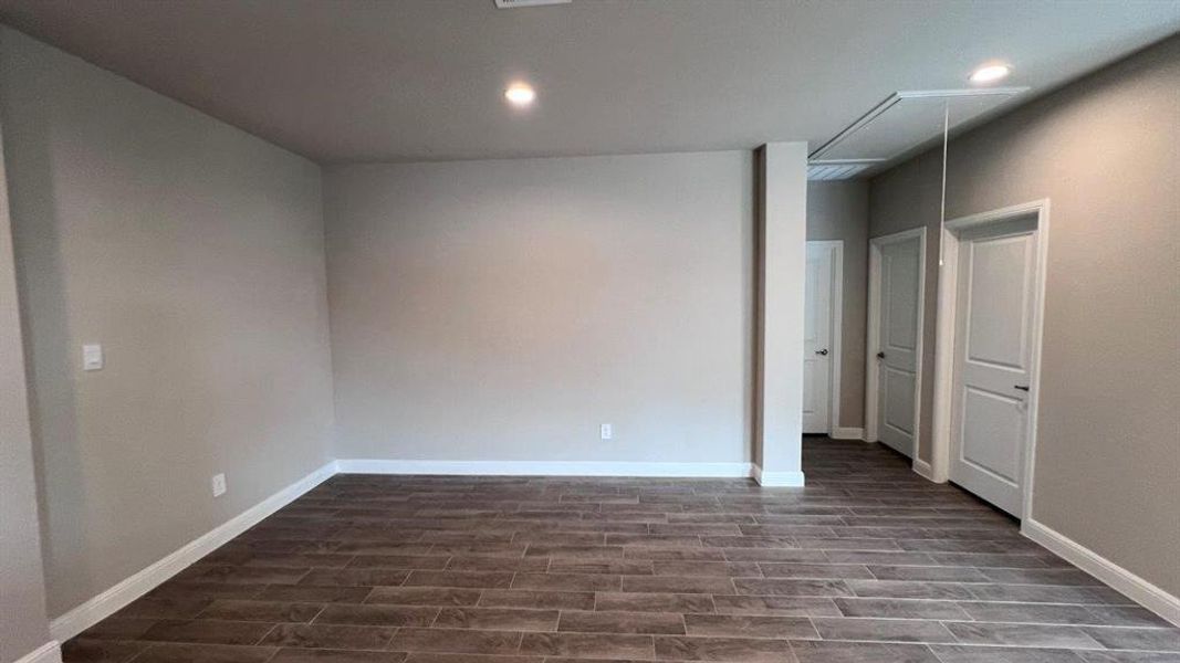 Spacious, unfurnished interior of a new home in Bluestem, Rhome (Image 11). Spacious, unfurnished interior of a new home in Bluestem, Rhome (Image 11).