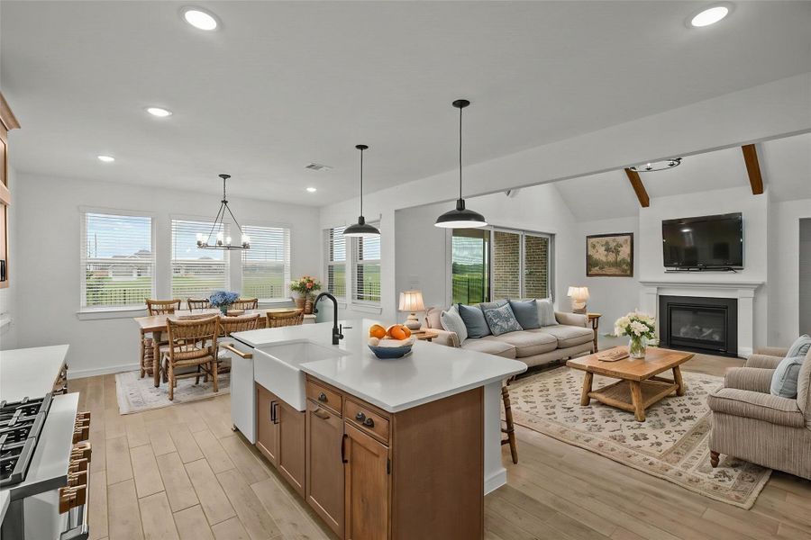 Kitchen overlooks the great room (*Photo not of actual home and used for illustration purposes only.)