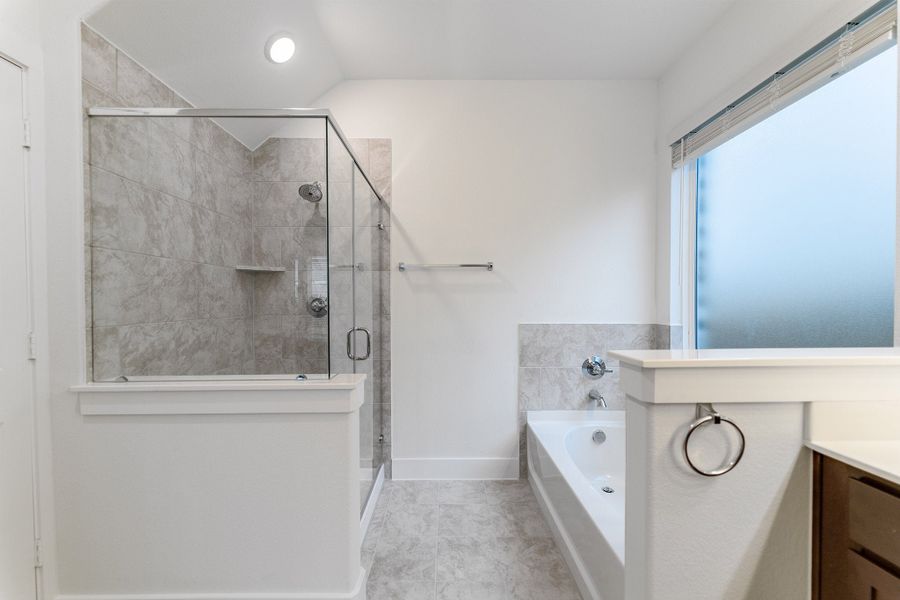 Furnished interior view inside a new home in Santa Rita Ranch, Liberty Hill (Image 8).