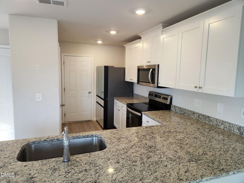 beyc693e56295f7d7 beyc693e56295f7d7