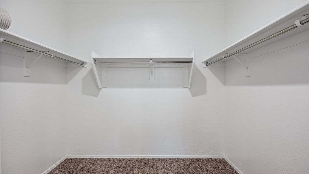 Spacious, unfurnished interior of a new home in Anthem at Merrill Ranch, Florence (Image 20).