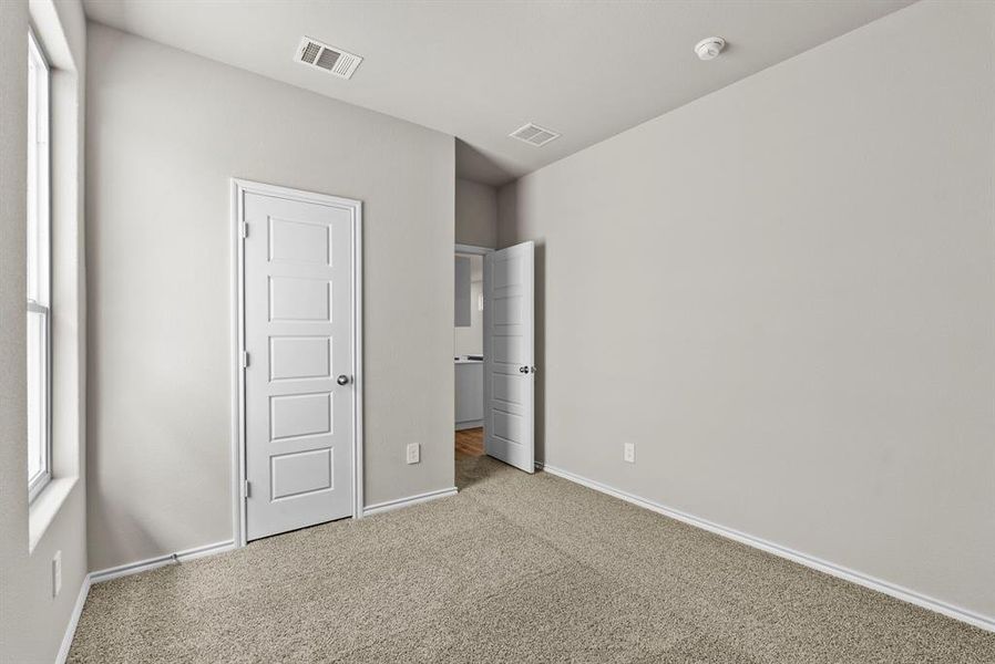 Spacious, unfurnished interior of a new home in , Fort Worth (Image 21). Spacious, unfurnished interior of a new home in , Fort Worth (Image 21).