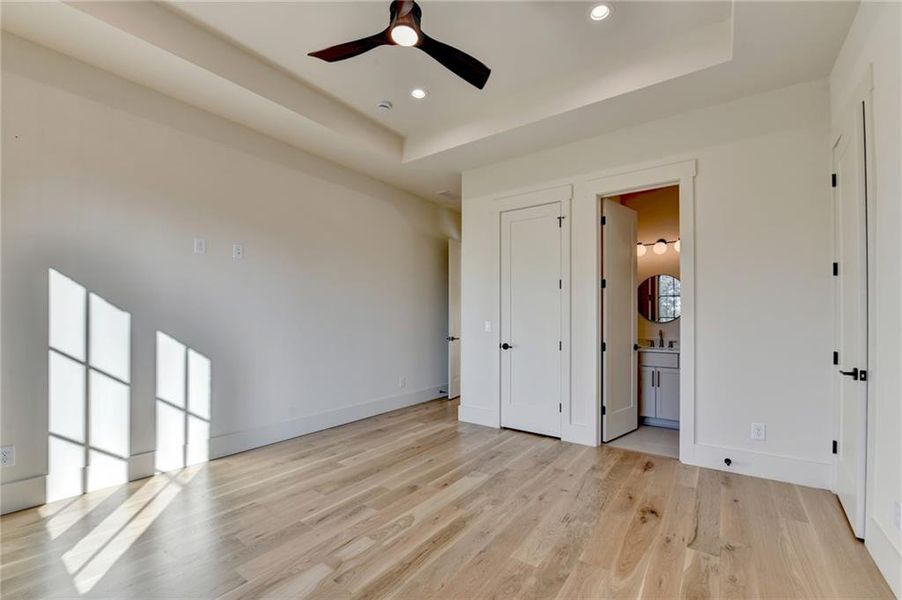 Spacious, unfurnished interior of a new home in , Alpharetta (Image 74). Spacious, unfurnished interior of a new home in , Alpharetta (Image 74).