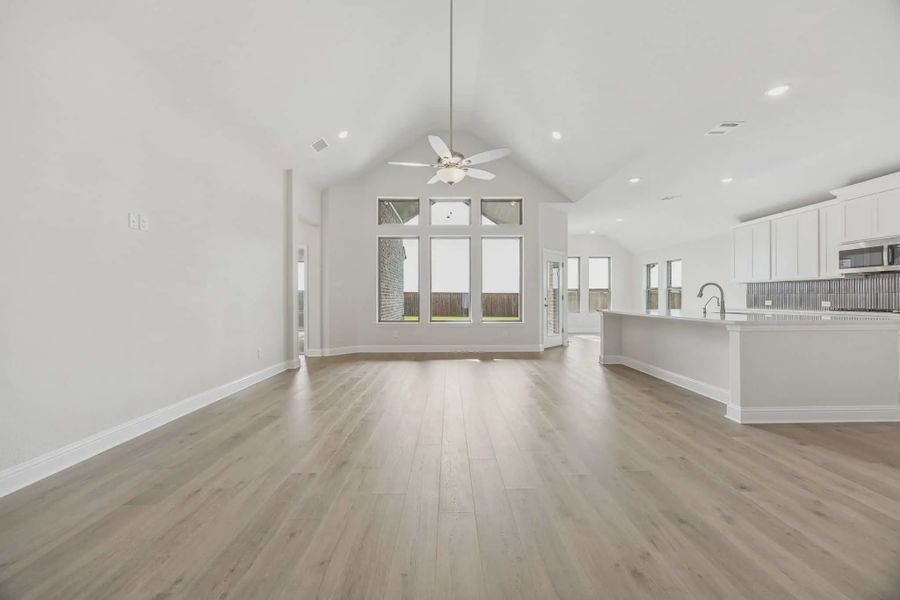 Spacious, unfurnished interior of a new home in Silo Mills, Joshua (Image 20).