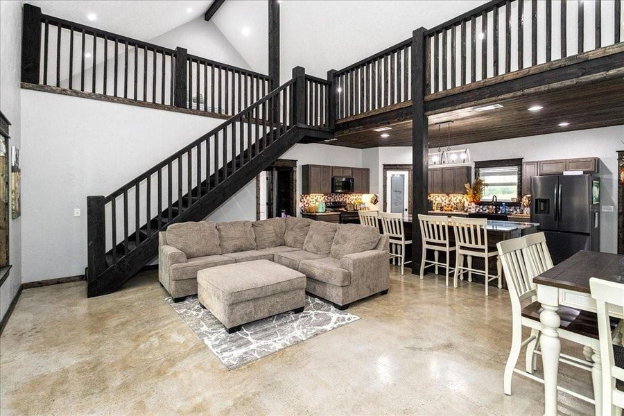 Furnished interior view inside a new home in , Huntington (Image 28).