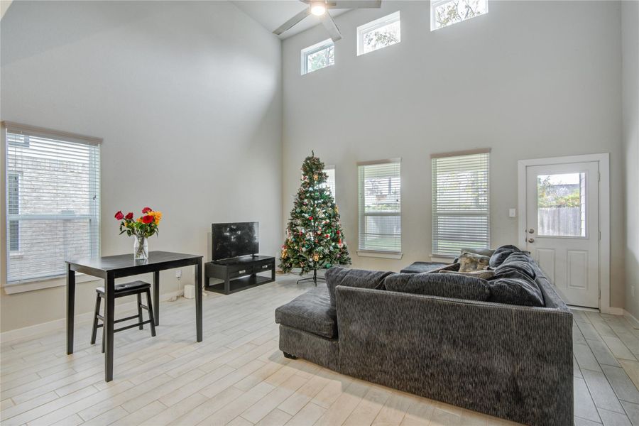 Furnished interior view inside a new home in Breckenridge Park, Rosenberg (Image 19). Furnished interior view inside a new home in Breckenridge Park, Rosenberg (Image 19).