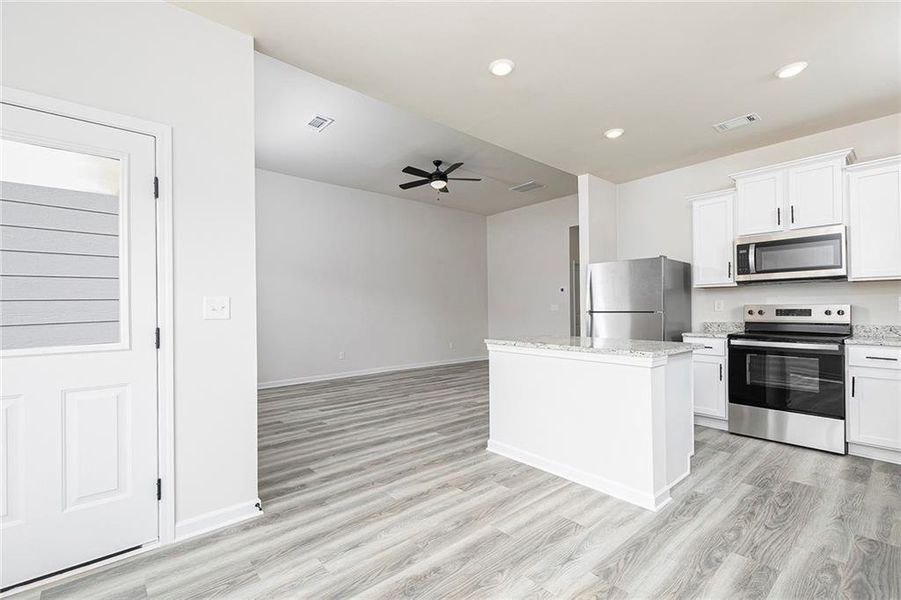 Furnished interior view inside a new home in , Jefferson (Image 4).
