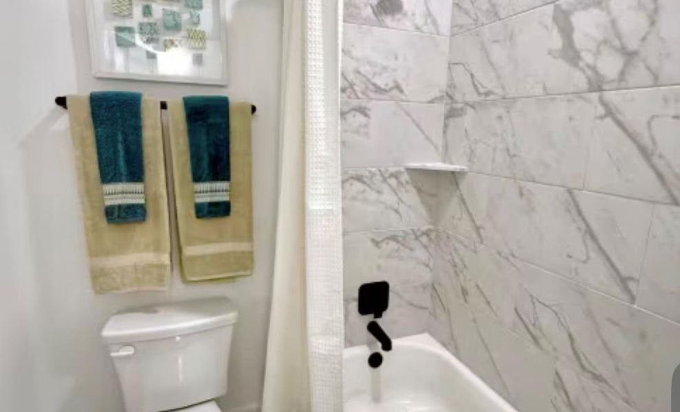 Image 17 of a home in Avery Centre.