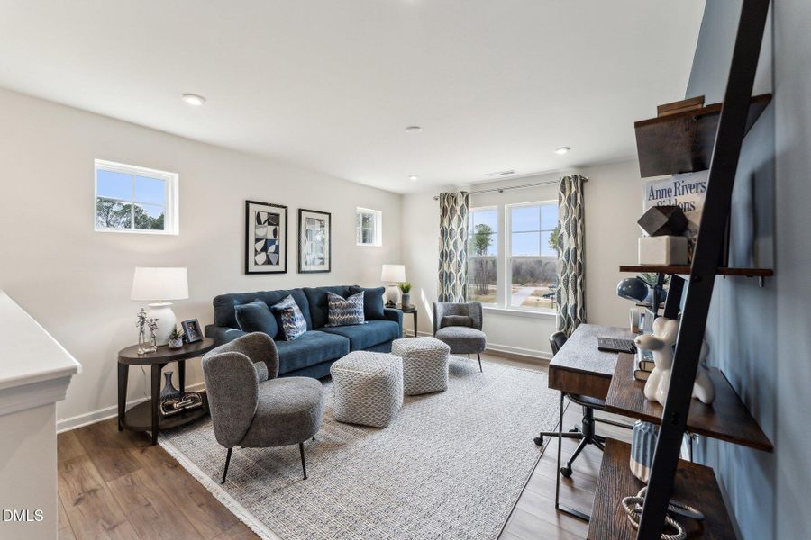 14- HHHunt Homes King Loft