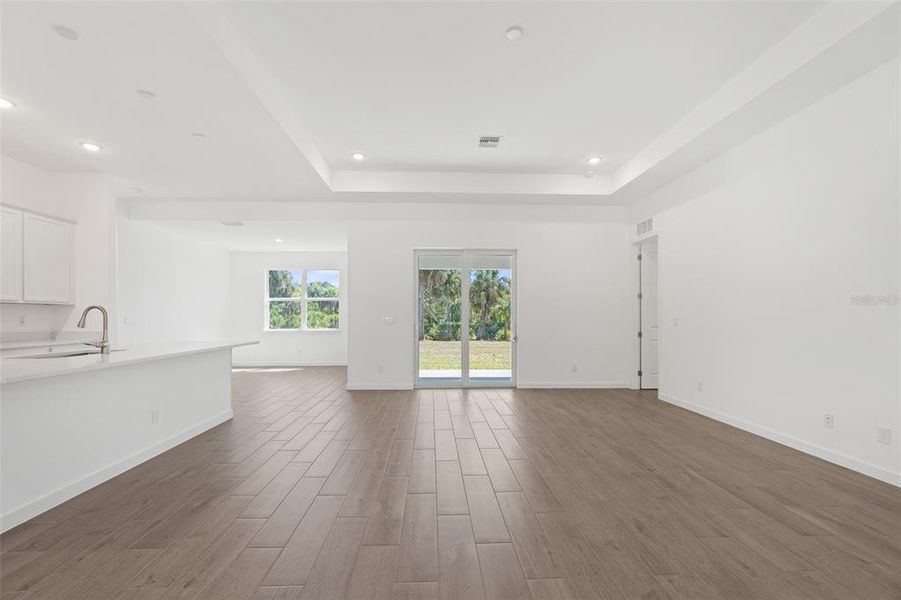 Spacious, unfurnished interior of a new home in , North Port (Image 17).