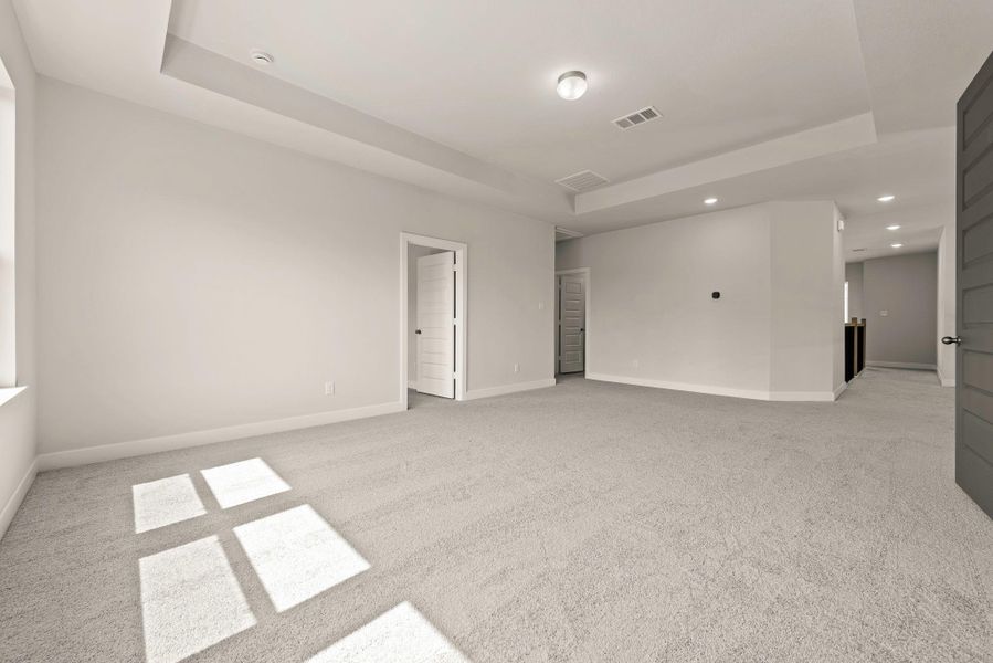 Representative image. Features, specifications, selections and colors may vary.