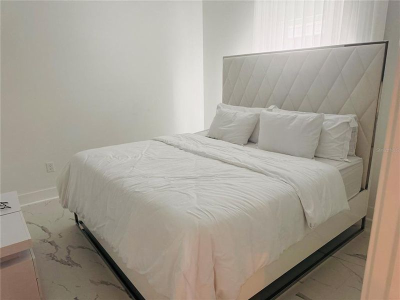 Furnished interior view inside a new home in , Winter Garden (Image 8).