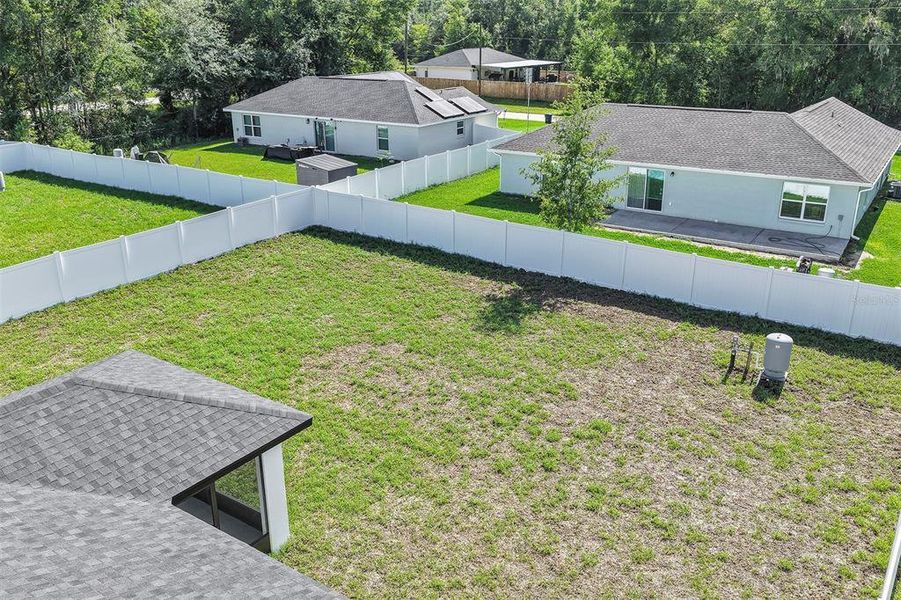 Exterior details and patio area of a home in , Dunnellon (Image 23). Exterior details and patio area of a home in , Dunnellon (Image 23).