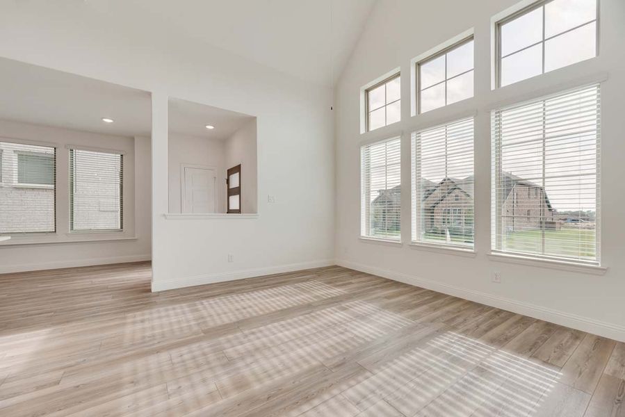 Representative unfurnished interior of a home built from the Mulberry by Pacesetter Homes in Elevon, Lavon (Image 23).