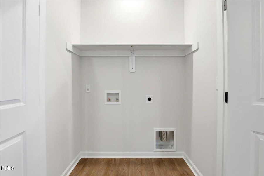 25-411 N Virginia St-25