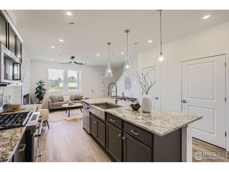 Furnished interior view inside a new home in Mountain Brook, Longmont (Image 16).