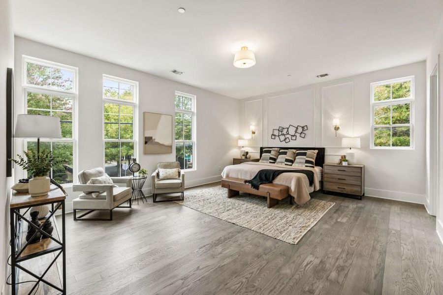 Furnished interior view inside a new home in , Alpharetta (Image 11).