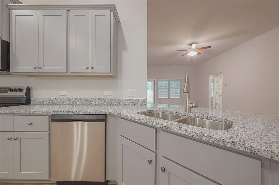Furnished interior view inside a new home in Bayou Maison, Dickinson (Image 4).