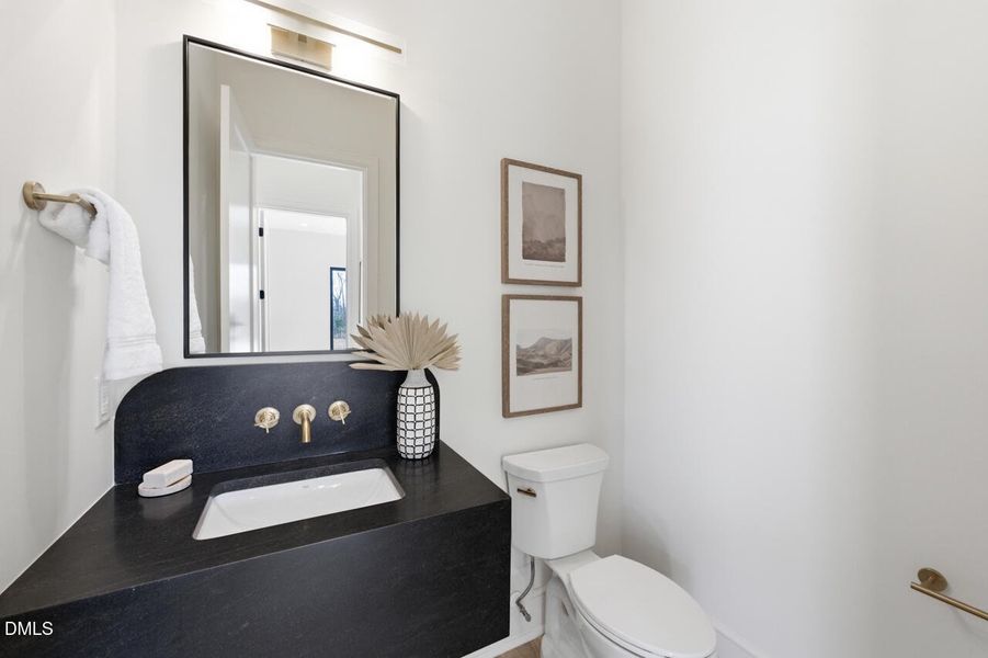 5856 Carriage Gate-24