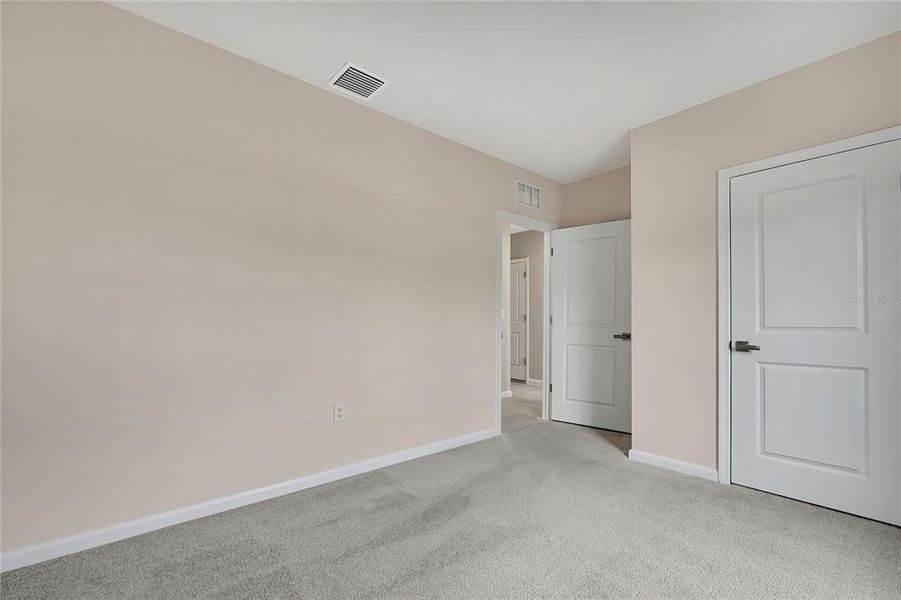 Spacious, unfurnished interior of a new home in , Sumterville (Image 45).