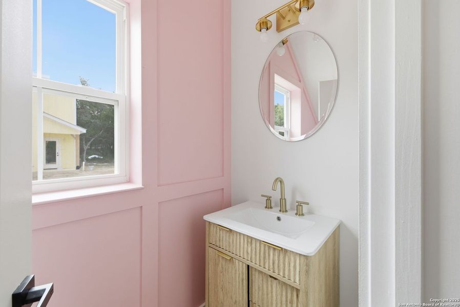 Image 25 of a home in .