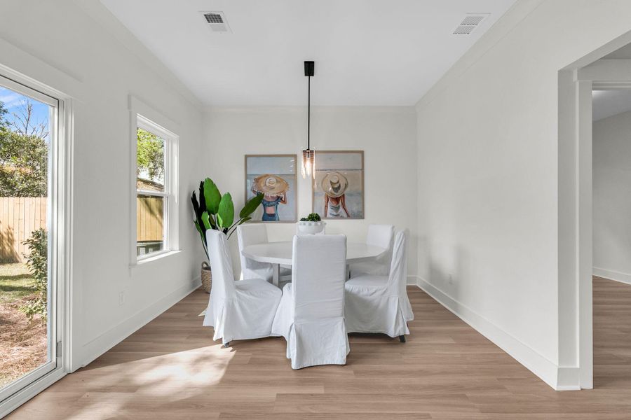 Furnished interior view inside a new home in , Charleston (Image 17).