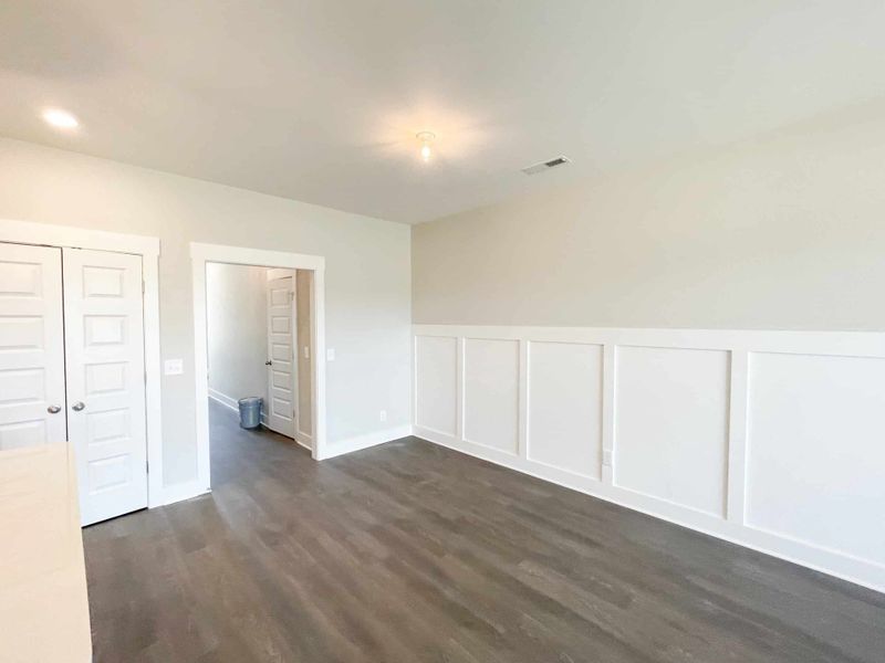 Spacious, unfurnished interior of a new home in Stonecrest Townhomes, Hendersonville (Image 8).