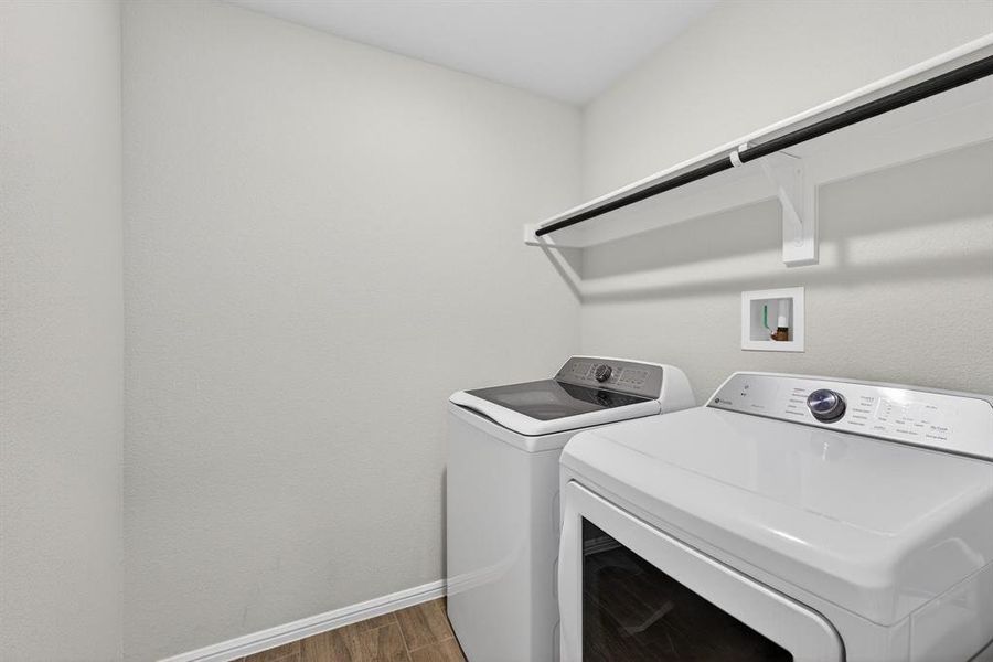 Close-up of interior finishes inside a home in Sagebrook, Denton (Image 20).