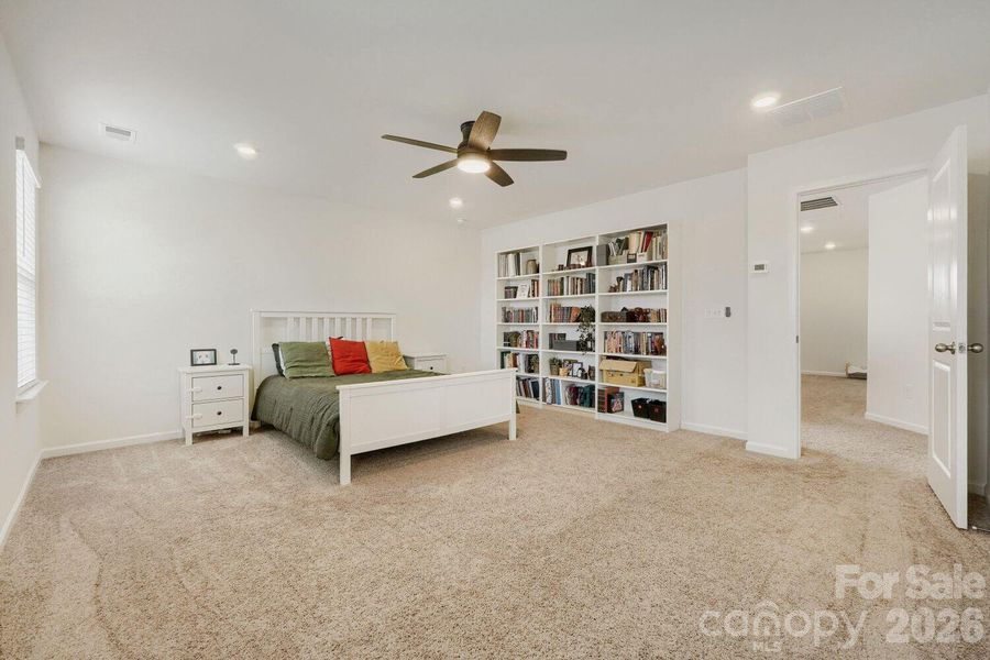 Furnished interior view inside a new home in , Midland (Image 26).
