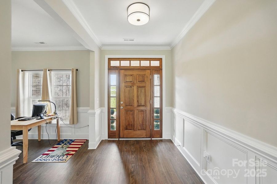 Spacious, unfurnished interior of a new home in , Monroe (Image 21).