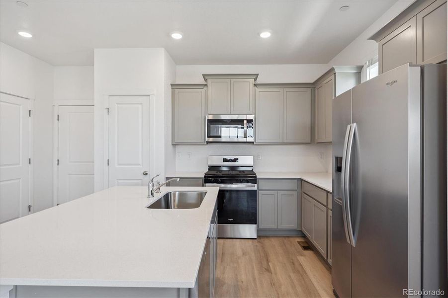 Furnished interior view inside a new home in Settlers Crossing, Commerce City (Image 12).