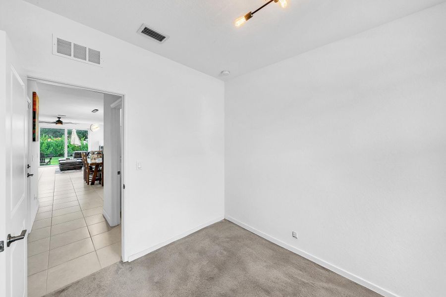 Spacious, unfurnished interior of a new home in , Port St. Lucie (Image 21).