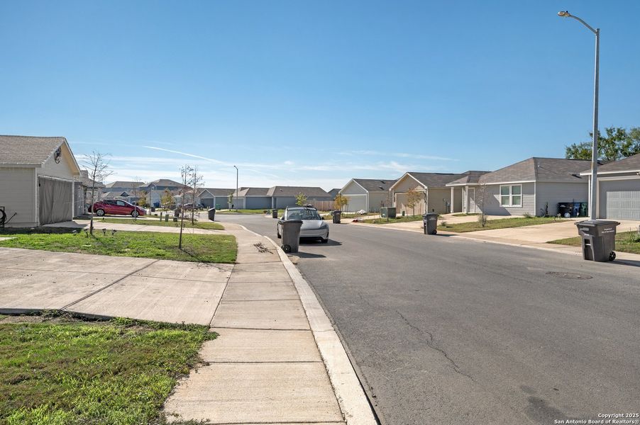 Image 28 of a home in .