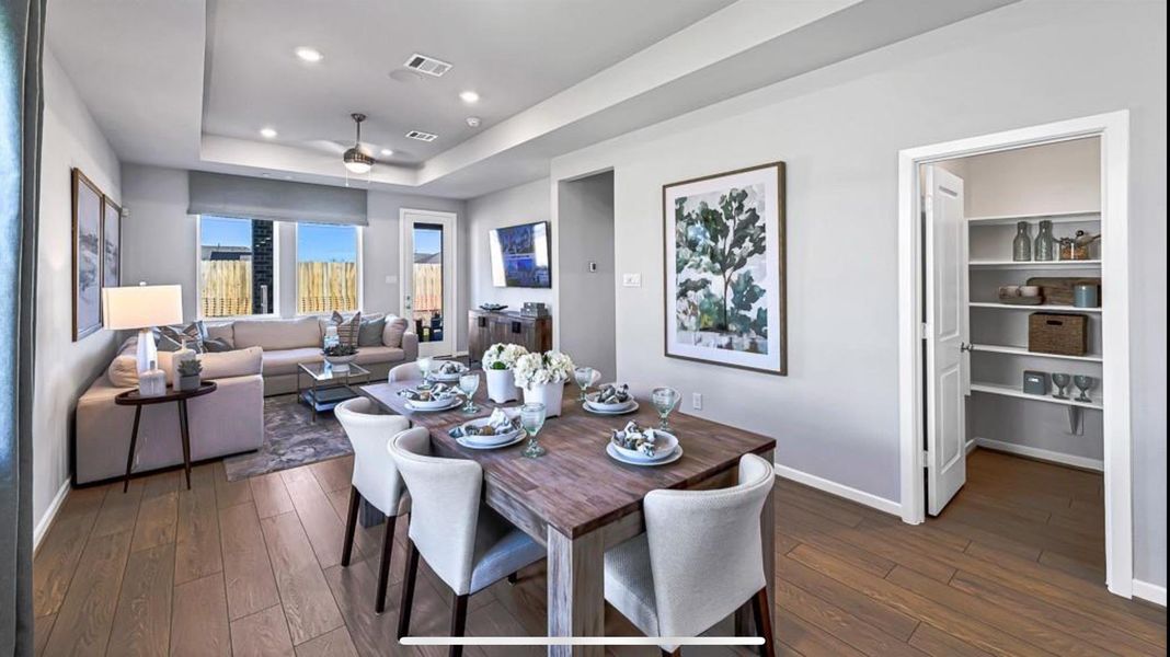 Furnished interior view inside a new home in Arcadia 40s, Missouri City (Image 6).