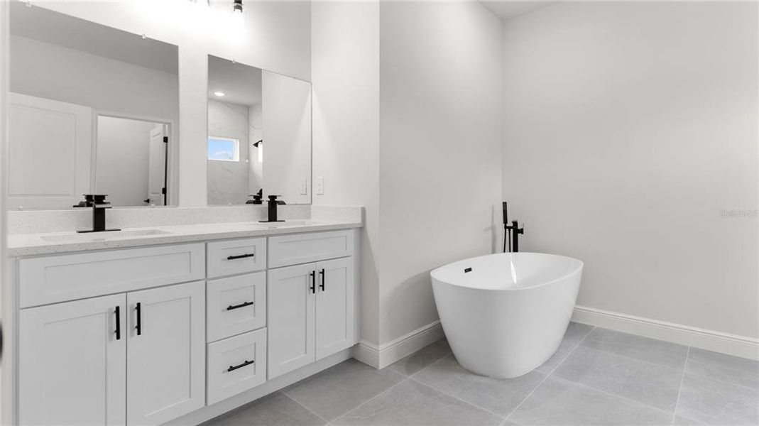 Furnished interior view inside a new home in , Ocala (Image 11).