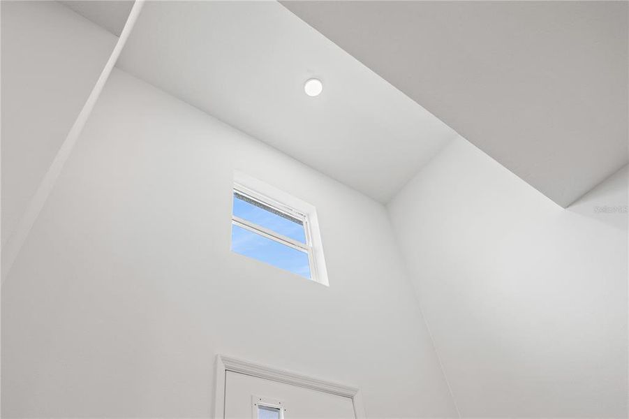 Image 34 of a home in .