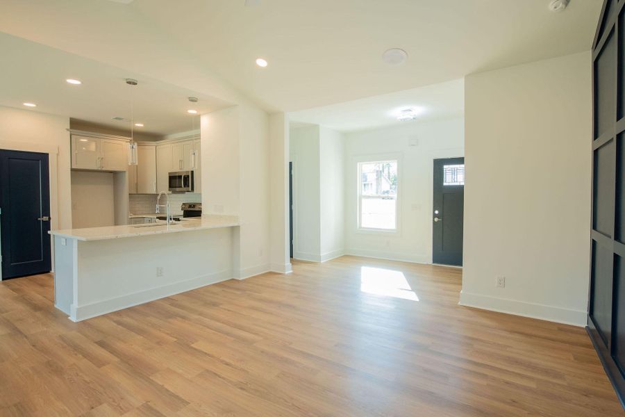 Spacious, unfurnished interior of a new home in , Orangeburg (Image 22). Spacious, unfurnished interior of a new home in , Orangeburg (Image 22).