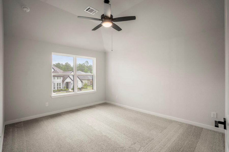 Spacious, unfurnished interior of a new home in ARTAVIA 70′ Lots, Conroe (Image 38).