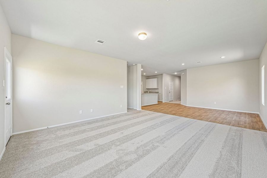 Spacious, unfurnished interior of a new home in Harrington Trails, New Caney (Image 21). Spacious, unfurnished interior of a new home in Harrington Trails, New Caney (Image 21).