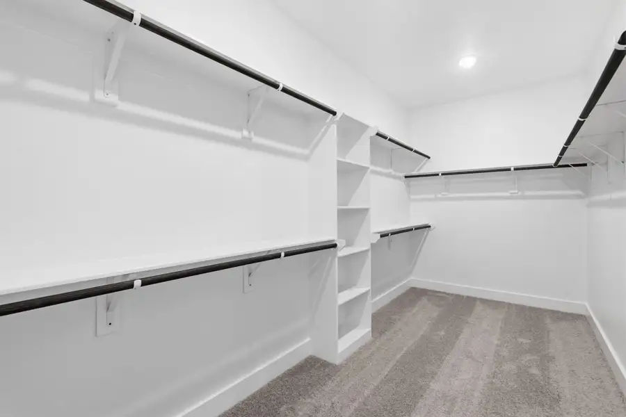 Spacious, unfurnished interior of a new home in Trinity Grove, Spring (Image 15).