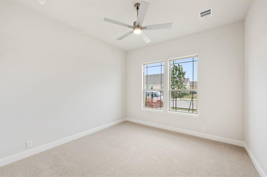 Spacious, unfurnished interior of a new home in Addison Hills, Cedar Hill (Image 30).