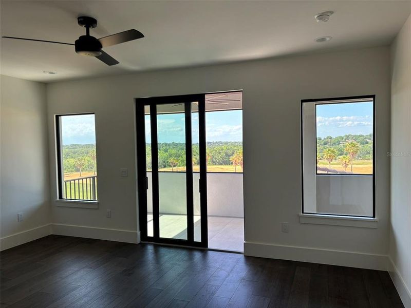 Spacious, unfurnished interior of a new home in , Montverde (Image 14).