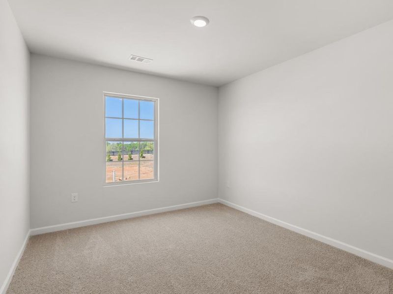 Spacious, unfurnished interior of a new home in Rolling Meadows, Jasper (Image 37).