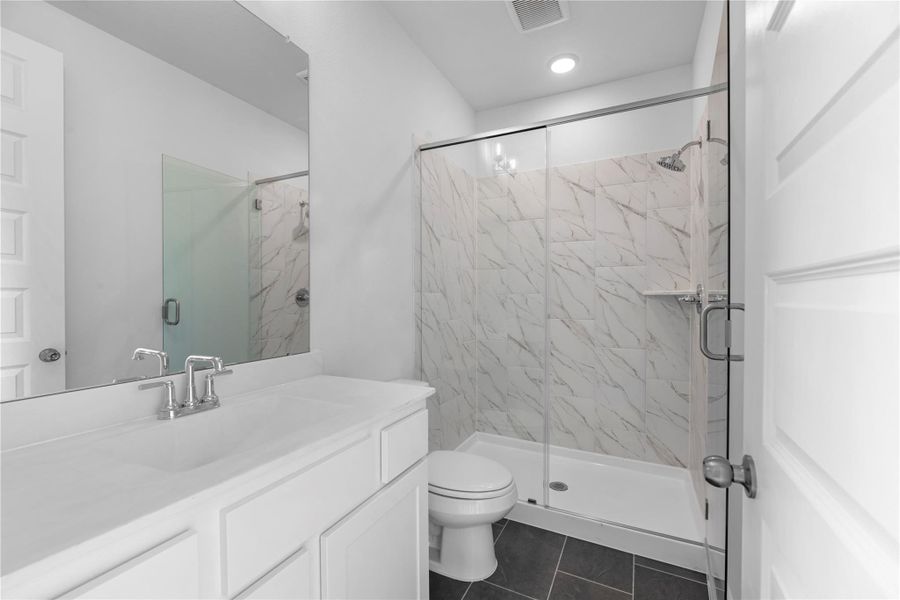 Furnished interior view inside a new home in Cross Creek West, Fulshear (Image 7).