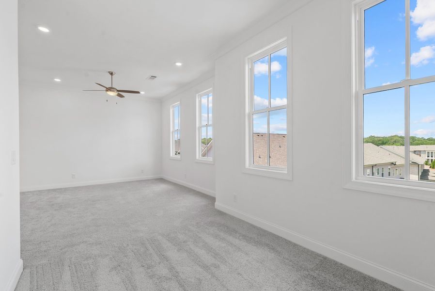 Representative unfurnished interior of a home built from the The Cascade II by The Providence Group in Waterside Condos, Peachtree Corners (Image 20).