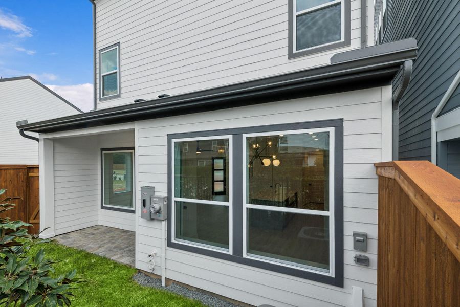 Welcome to The Bermuda by David Weekley Homes. Move-In-Ready Now!