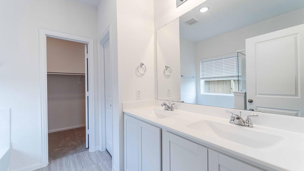 Furnished interior view inside a new home in Colony at Pinehurst, Pinehurst (Image 4).